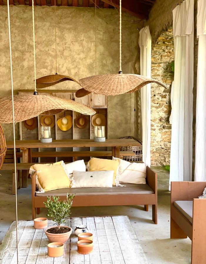 Madame Les Vans - Chambre D'Hotes - Charme Et Design Bed & Breakfast エクステリア 写真