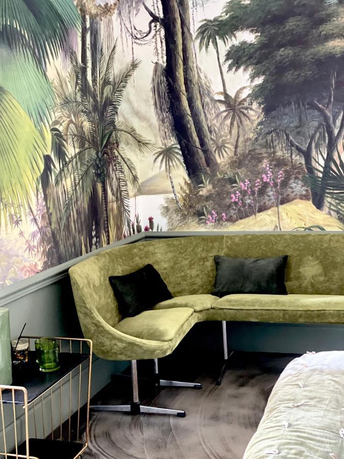 Madame Les Vans - Chambre D'Hotes - Charme Et Design Bed & Breakfast エクステリア 写真